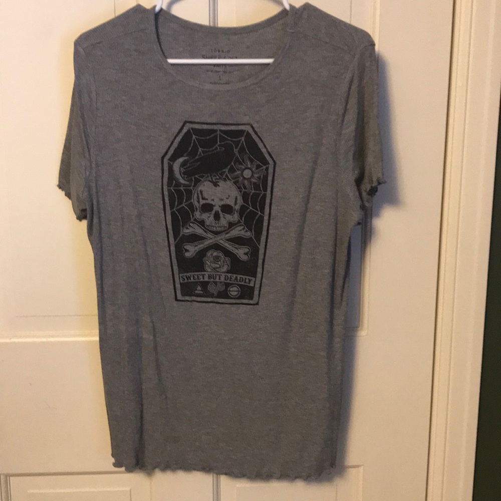 Torrid knit tshirt size 1 - NWOT
